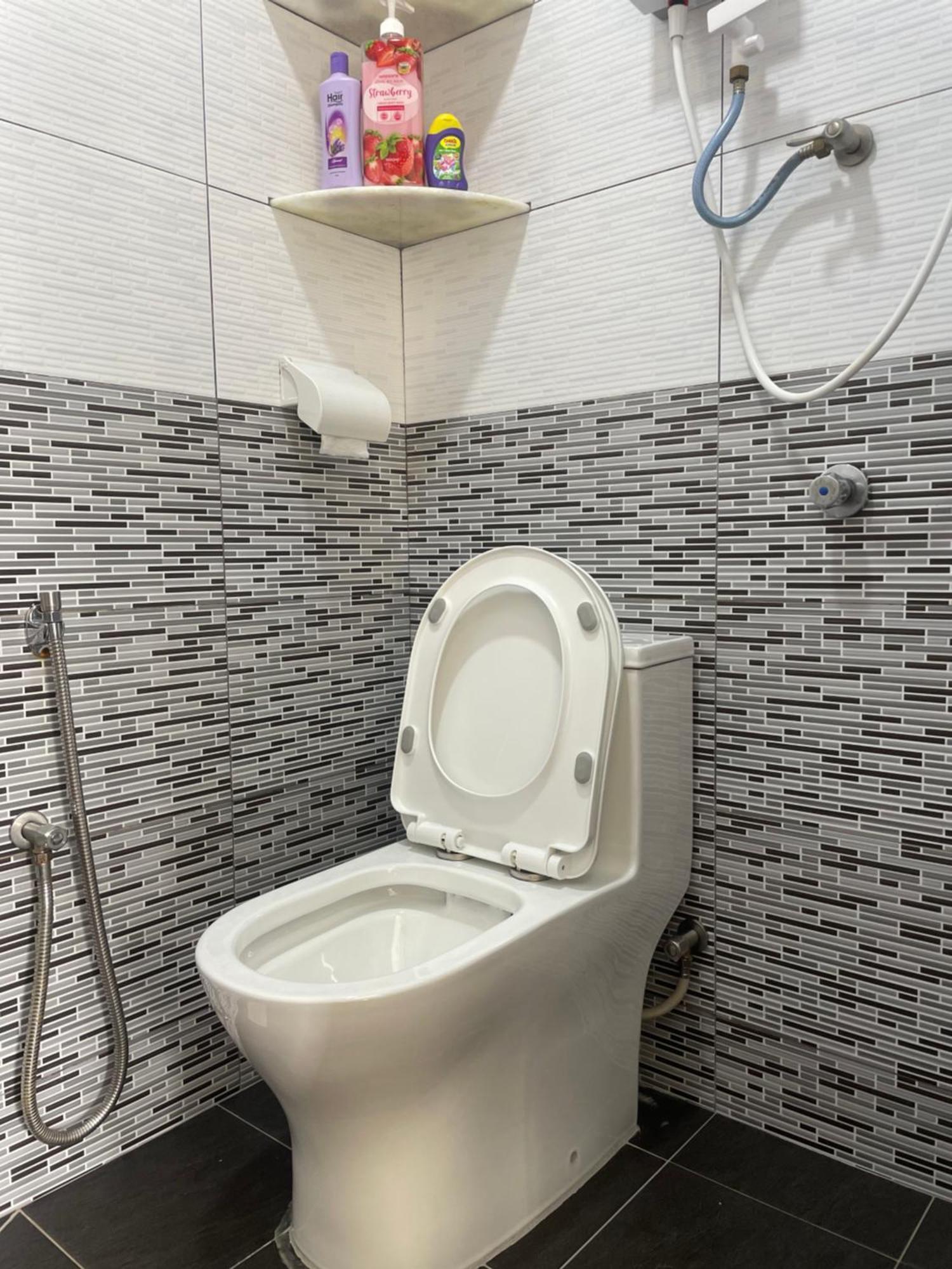 Kb Guesthouse Мерсинг Екстериор снимка