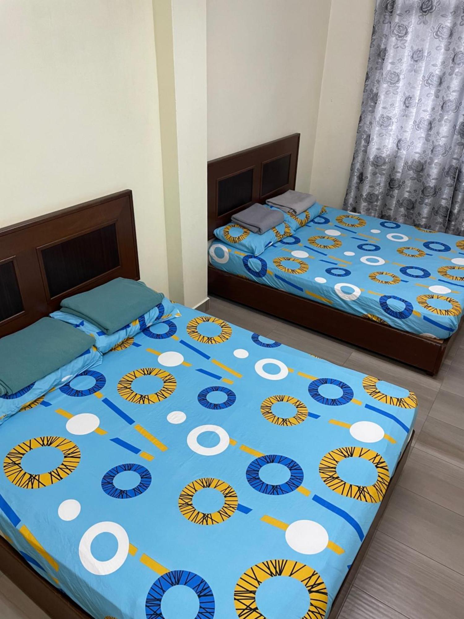 Kb Guesthouse Мерсинг Екстериор снимка